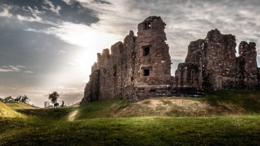 13 Scariest Haunted Places in the UK: Castles, Houses, and More
