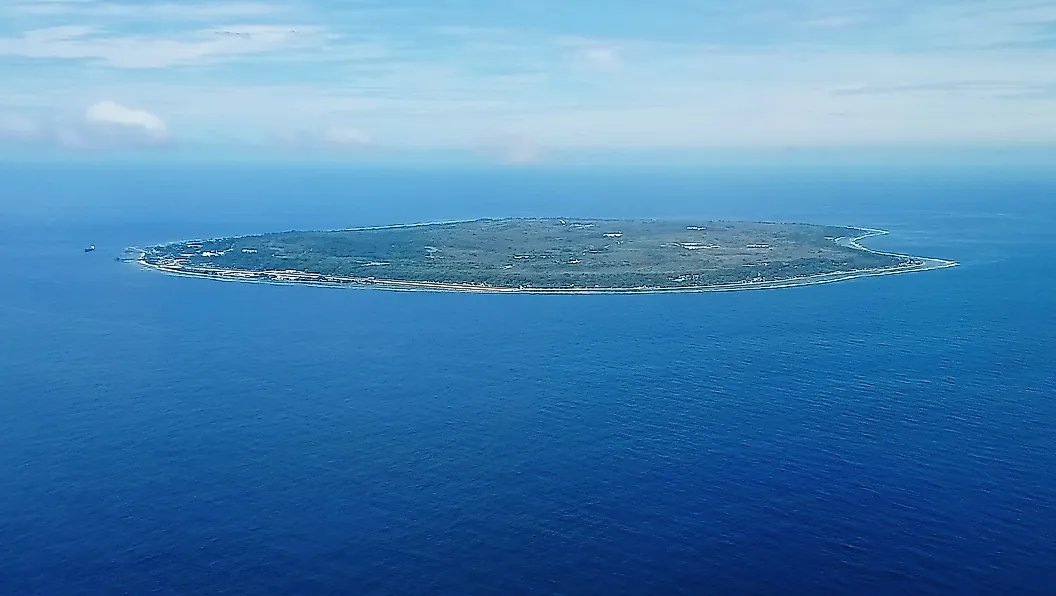 Nauru (21 km²)