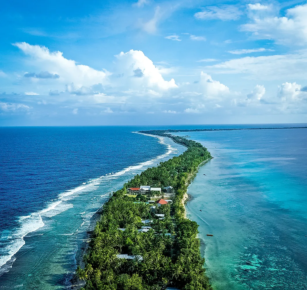 Tuvalu (26 km²)