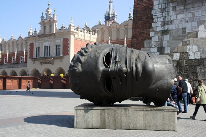 Top Krakow Attractions: Historical Landmarks & Hidden Gems
