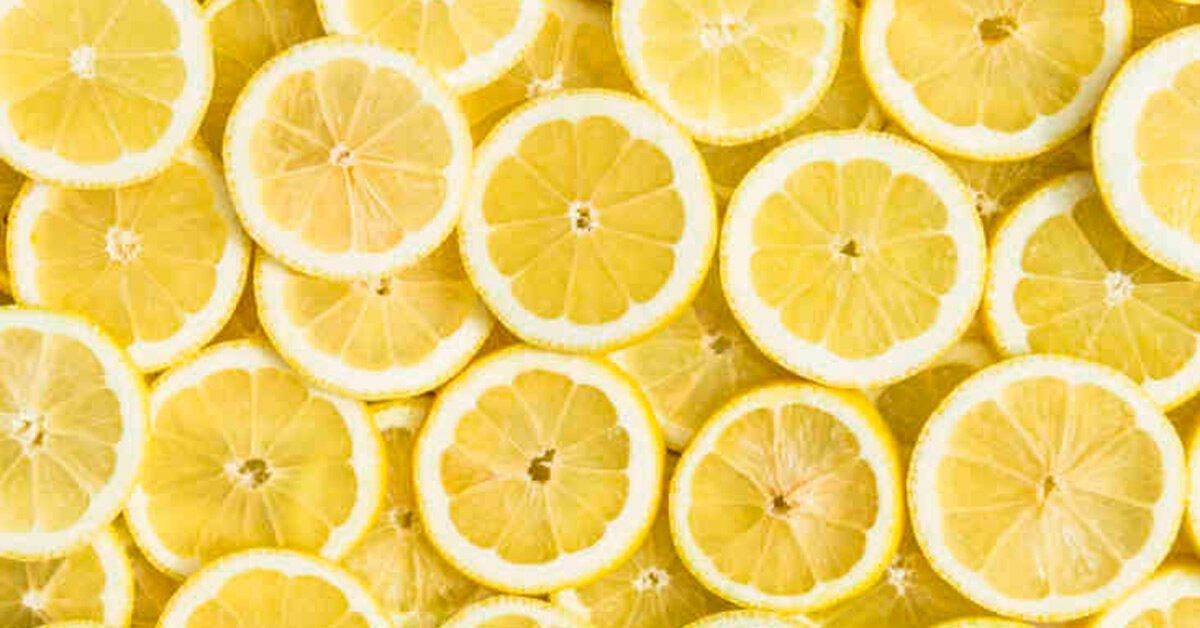 Lemon Water Benefits: Immunity, Skin, and Weight Loss Truths